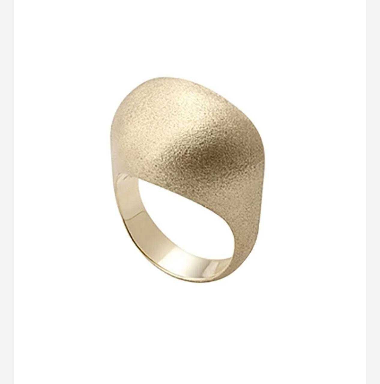 H.stern golden stones ring