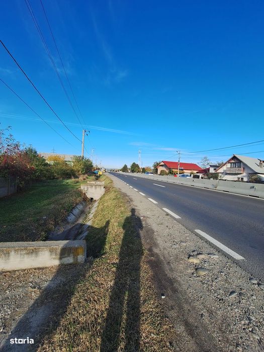 Teren cu deschidere  la DN -Raureni - 4 banzi