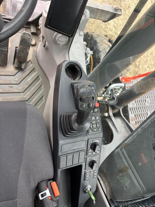 Excavator Volvo 150E