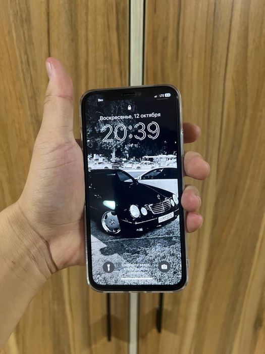 iPhone X 64 tali oq rangda obmenga Toshkent