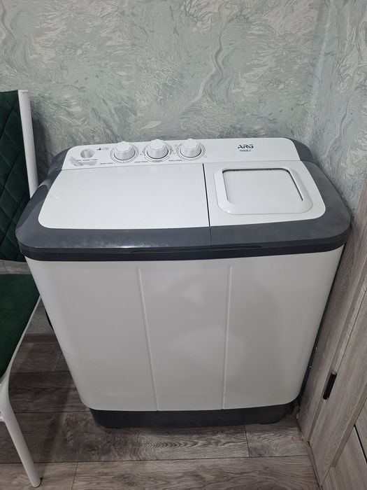 Продам машинку полуавтомат