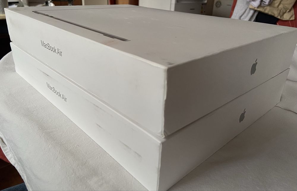 Vand Macbook Air M4 15.3inch!