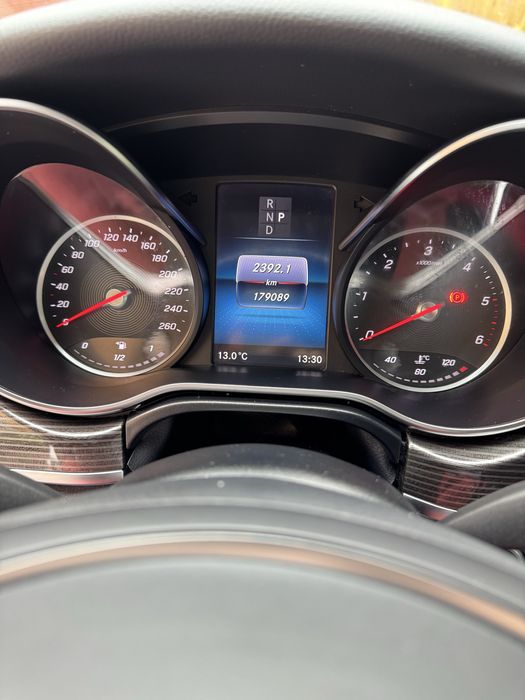 Mercedes-Benz V-Class V 250d 4Matic lung