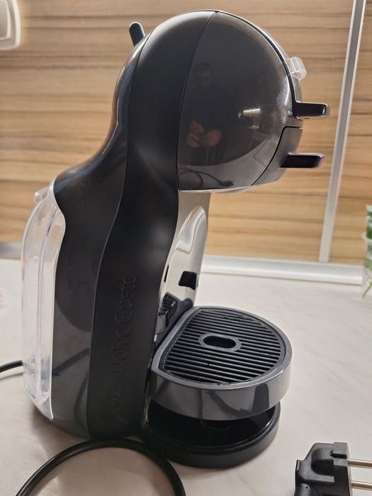 Кафемашина Dolce Gusto с капсули + ГАРАНЦИЯ