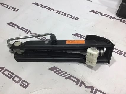 Домкрат от  w211 оригинал