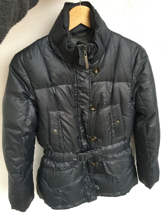 Яке с къщи пух и пера