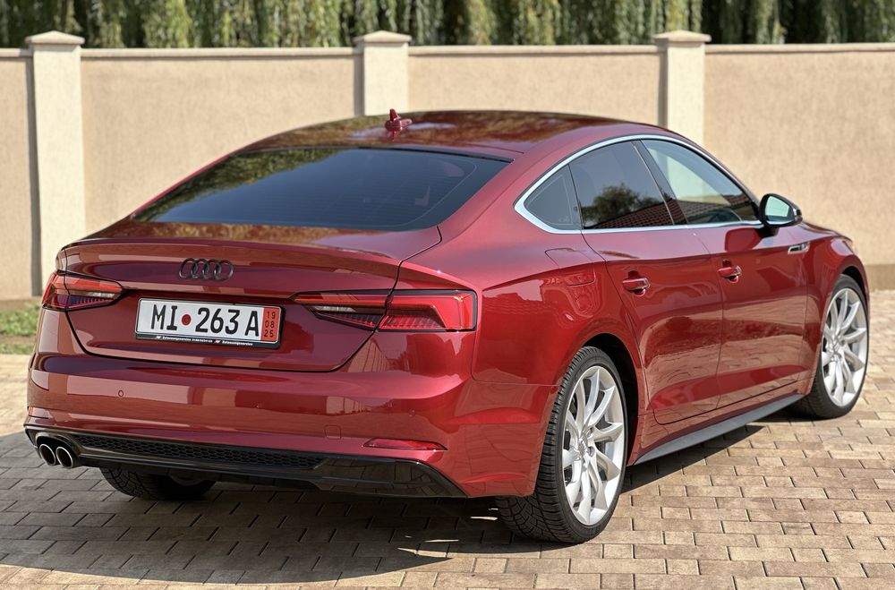 Audi A5 S - Line