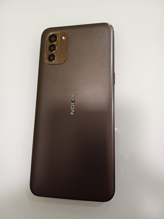 Прадавам Nokia G11