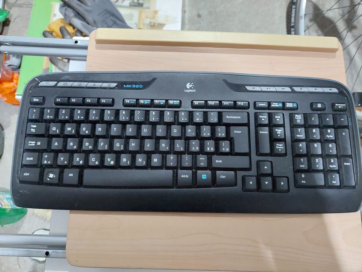 Tastatura wireless Logitech MK 320