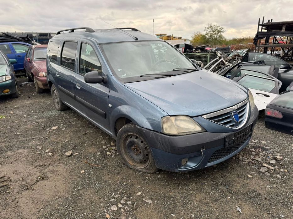 Dezmembrez Dacia Logan MCV 2007 BREAK 1.5 DCI COD MOTOR :K9K-K7-92