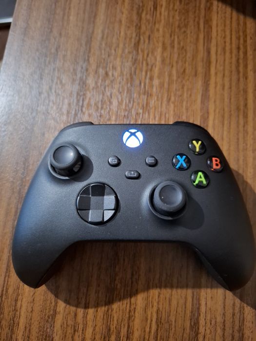 Vând controler Xbox urgent