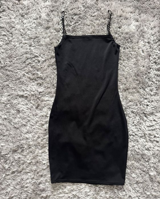 Дамска черна рокля