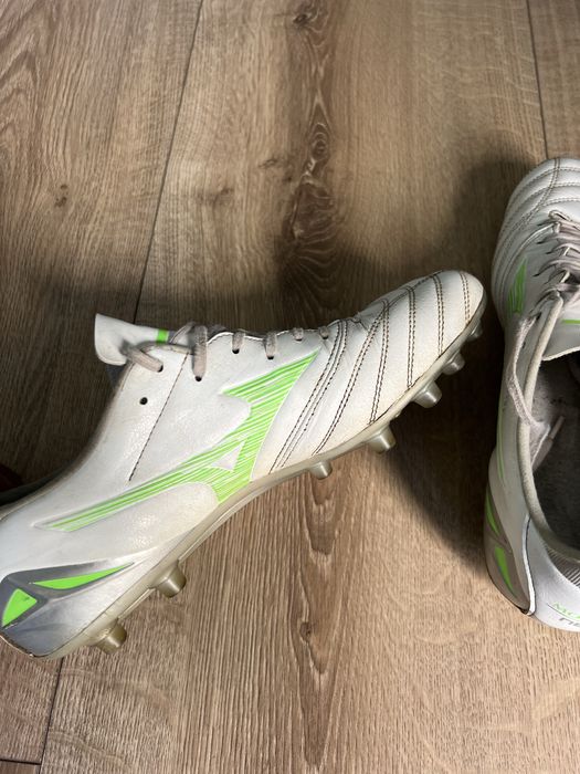 Футболни обувки Mizuno