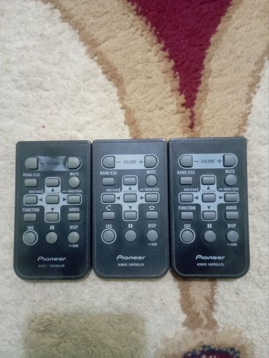 Pioneer pult sotiladi