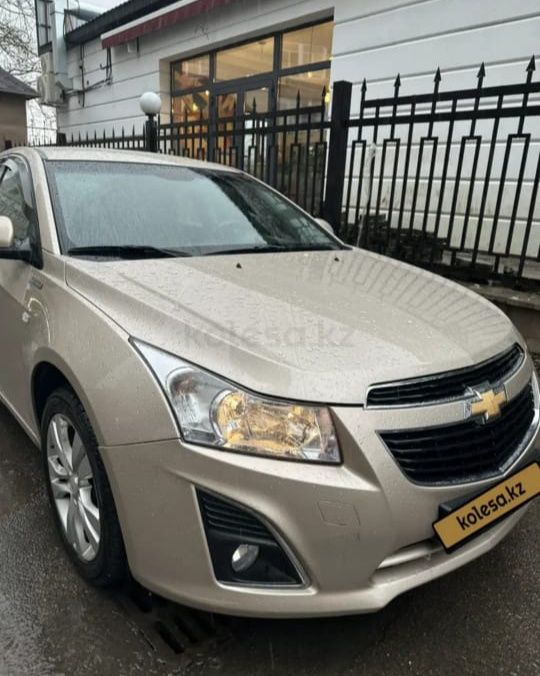 Продам Chevrolet Cruze 2013