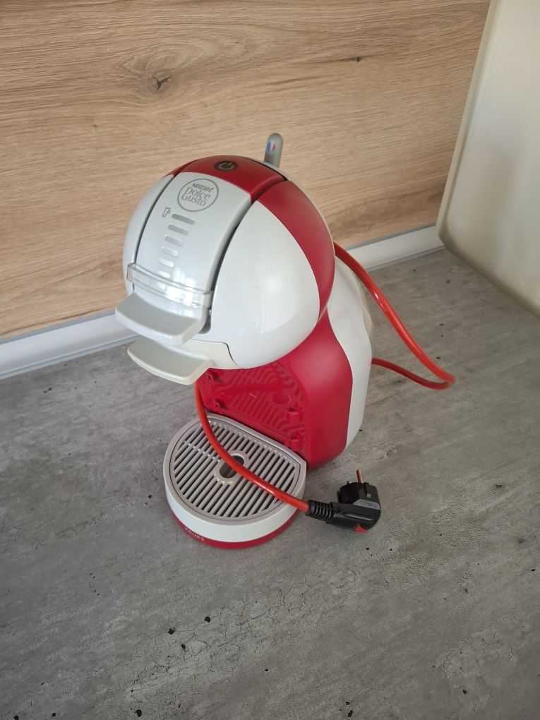Кафе машина  Dolce Gusto