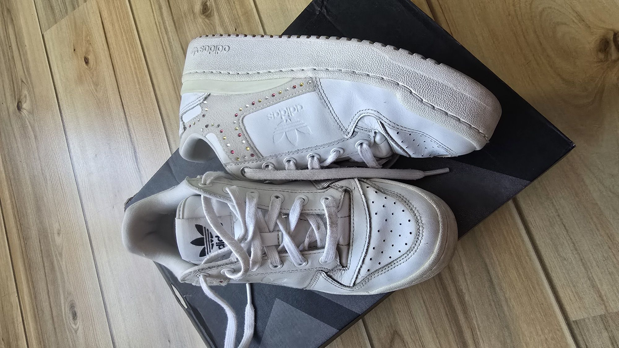 Adidas Forum Bold