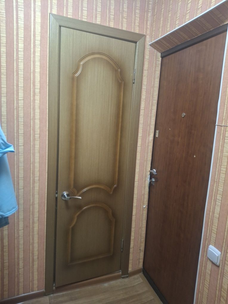 Продаём двери бю