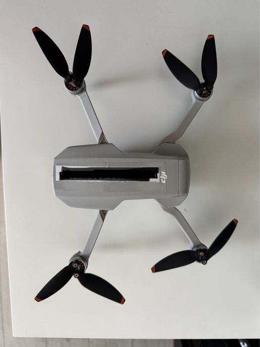 Drona DJI Mini 2 SE Fly More Combo