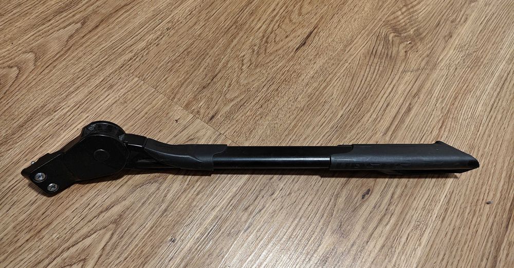 Регулируема опорна стойка за колело URSUSS Wave 18 mm