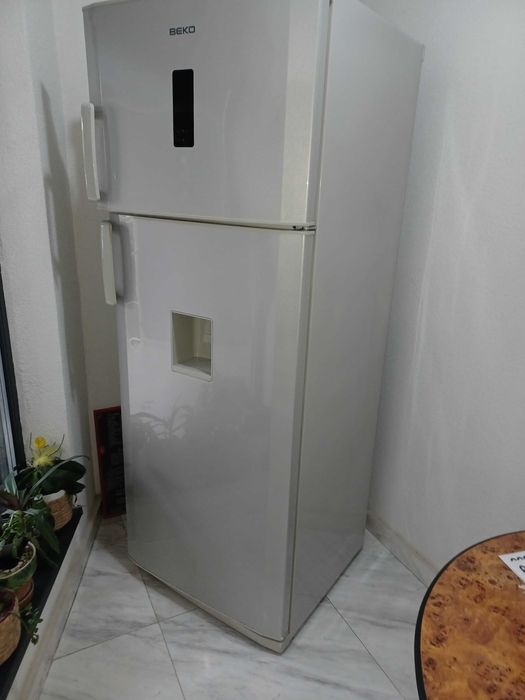 Combina frigorifica Beko