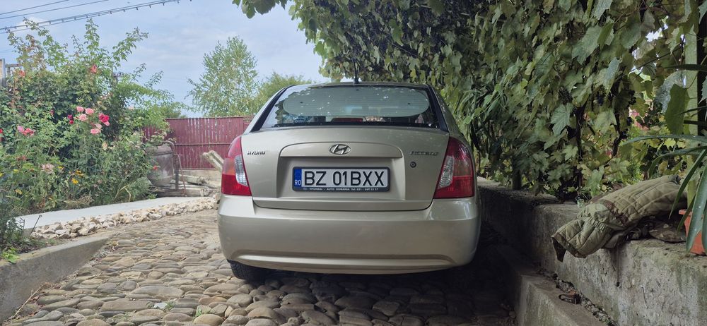 Vind hyundai accent