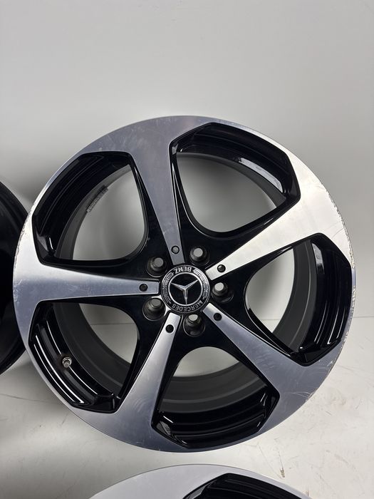 Se vinde set jante originale Mercedes Benz R18 in 2 dimensiuni