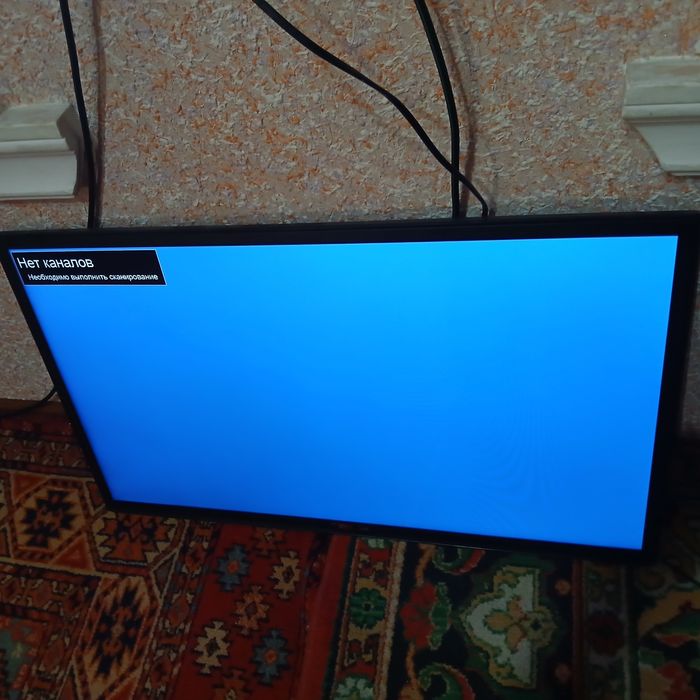 Televizor sotiladi 32 dioganal +smart box