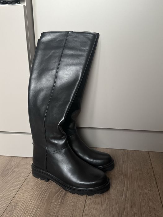 Сапоги новые Basconi 35 размера