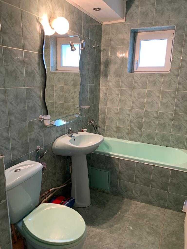 Vanzare apartament 3 camere