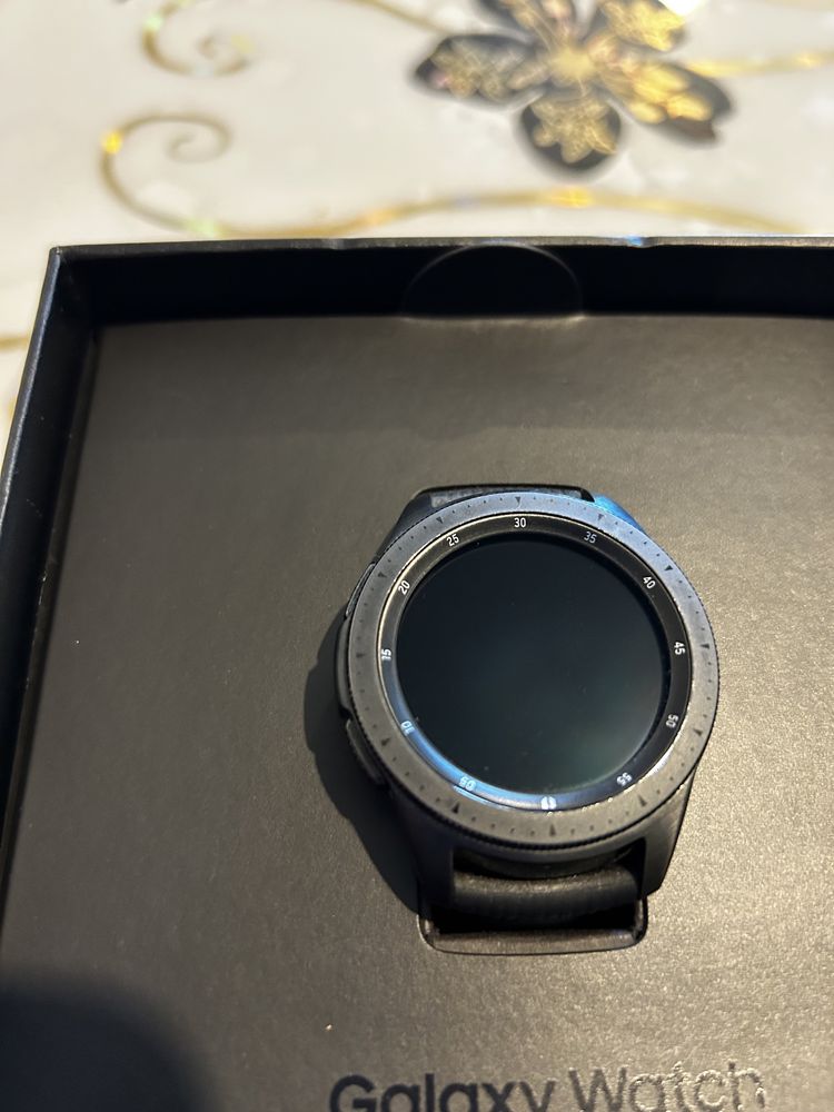 Смартчасовник Samsung Galaxy Watch