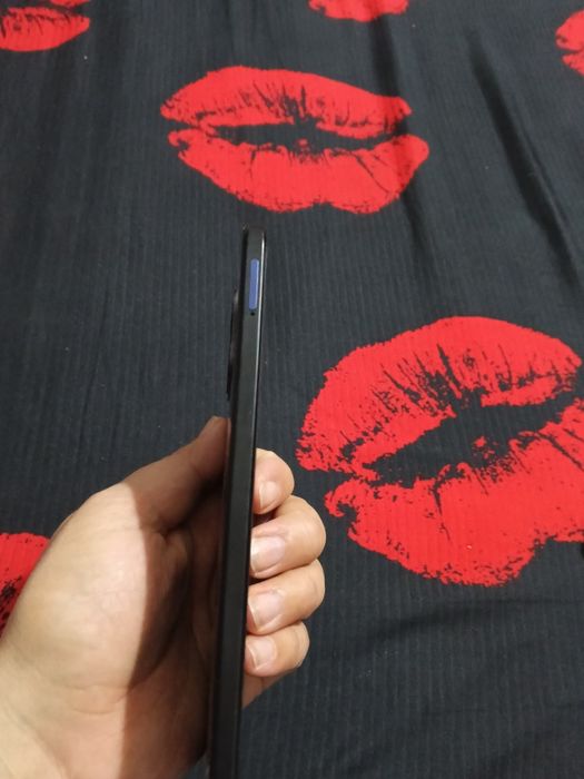 Хонор х8 сотилади