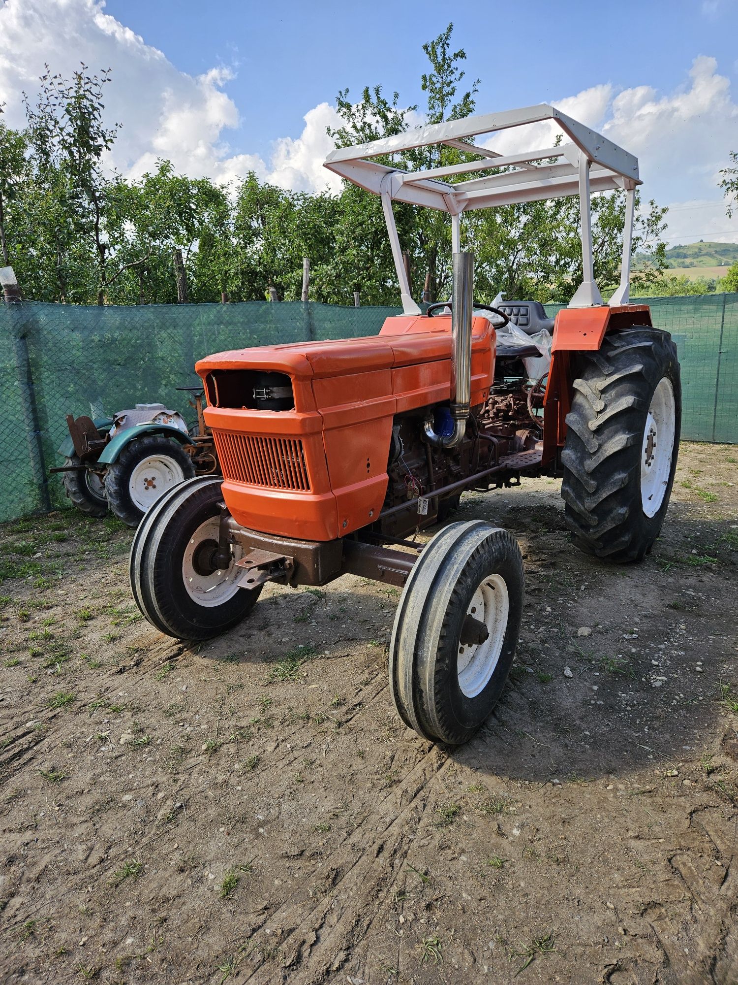 Tractor Fiat 640