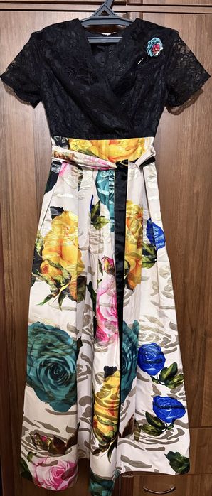 Продам женское платье