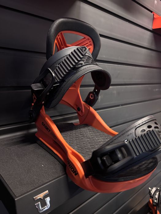 UNION Cadet - автомати за сноуборд