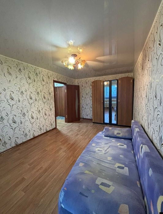 Продам квартиру новой планировки район Азии