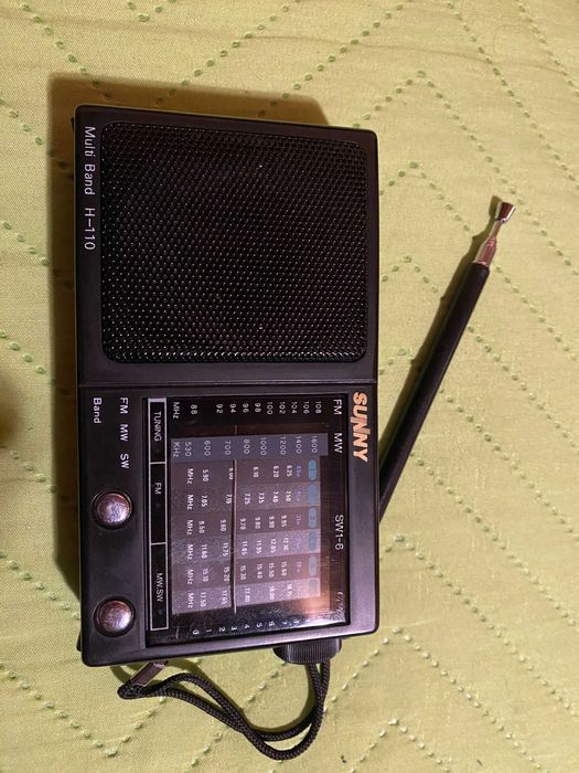 Два японски мини радиоприемника Национал и Съни.