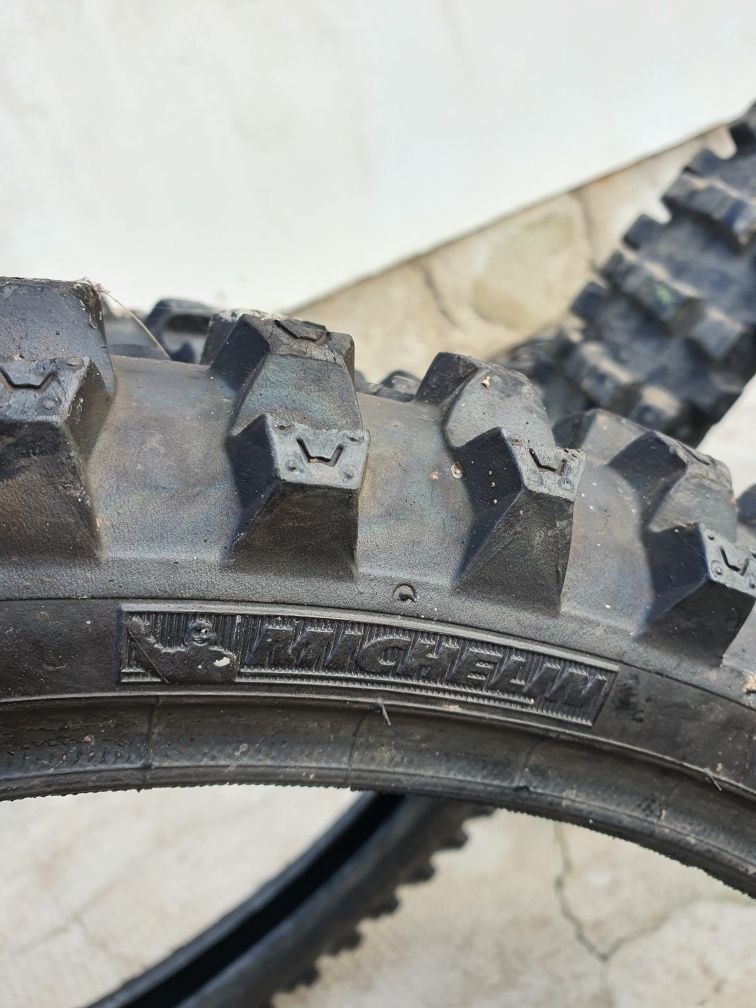 Anvelope fata enduro cross R21 90 90 21 / 80 100 21 Michelin Pirelli