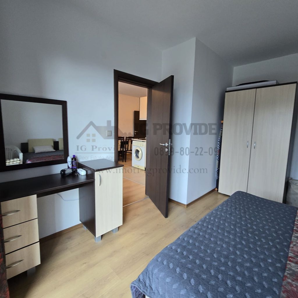 Продава се Двустаен апартамент в к.к. Слънчев бряг - 60 кв.м за 1117 €/кв.м - Снимка #15