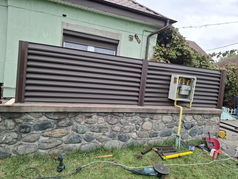 Costrucți garduri si porti