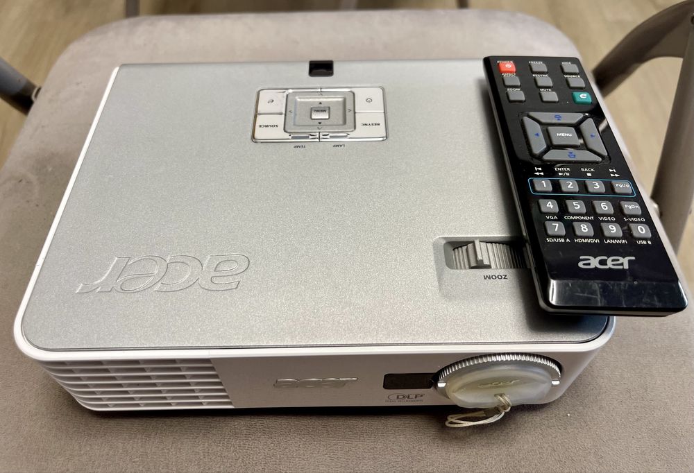 Videopriector Acer P3250 Dlp in stare buna