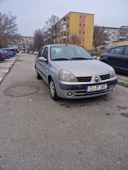Se vinde Renault Clio2  2005 1.4