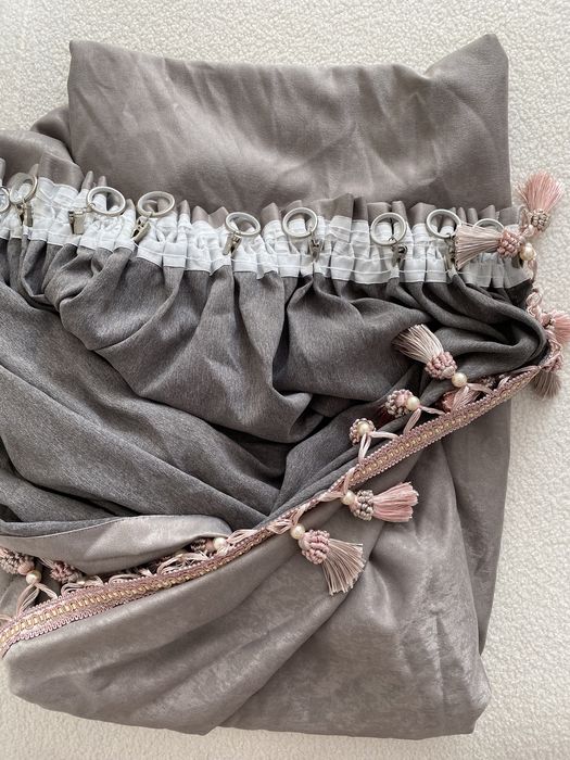 Draperii catifelate ca noi