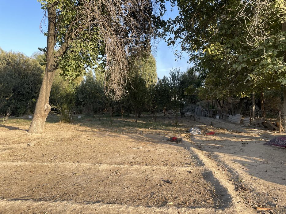 Yer sotiladi srochna