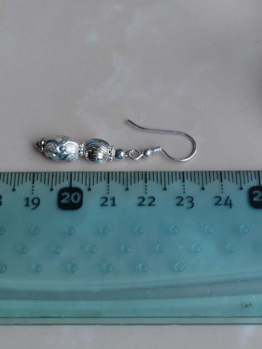 Cercei noi din argint gravat. provenienta India