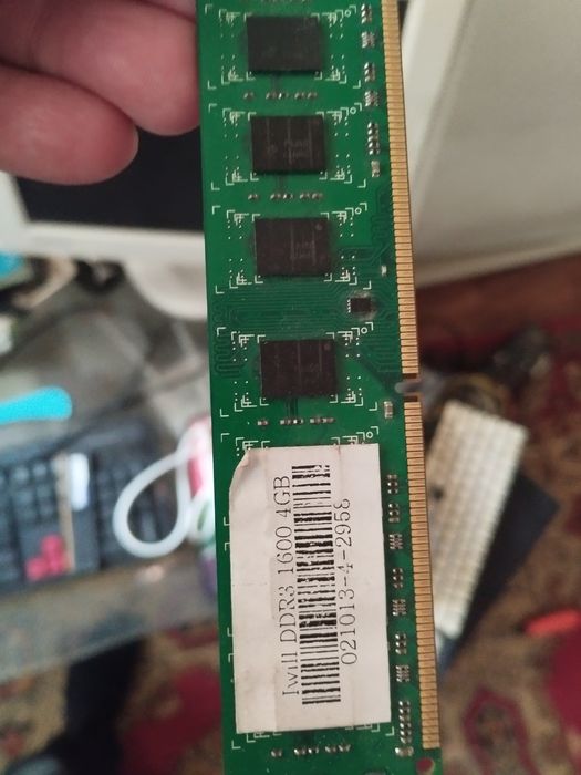 ОЗУ DDr3   продам 2 ОЗУ