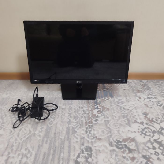 Продам монитор LG
