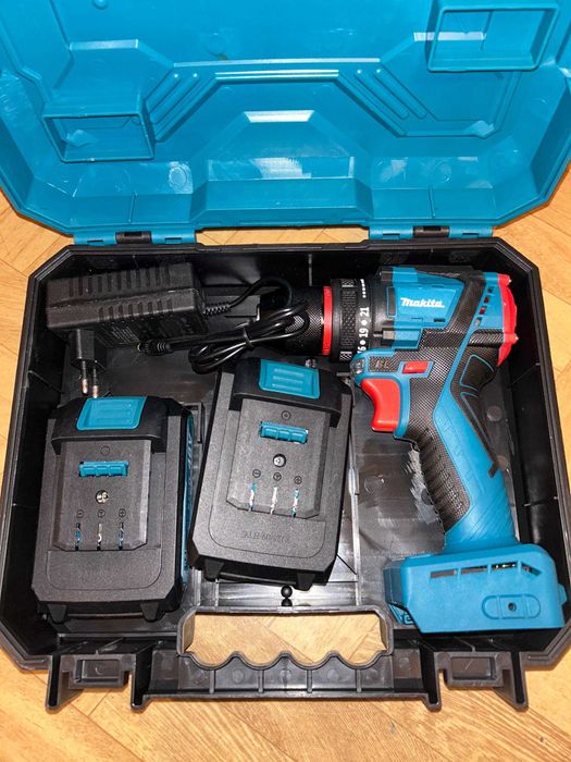 Шуруповерт в наборе 48 Вольт