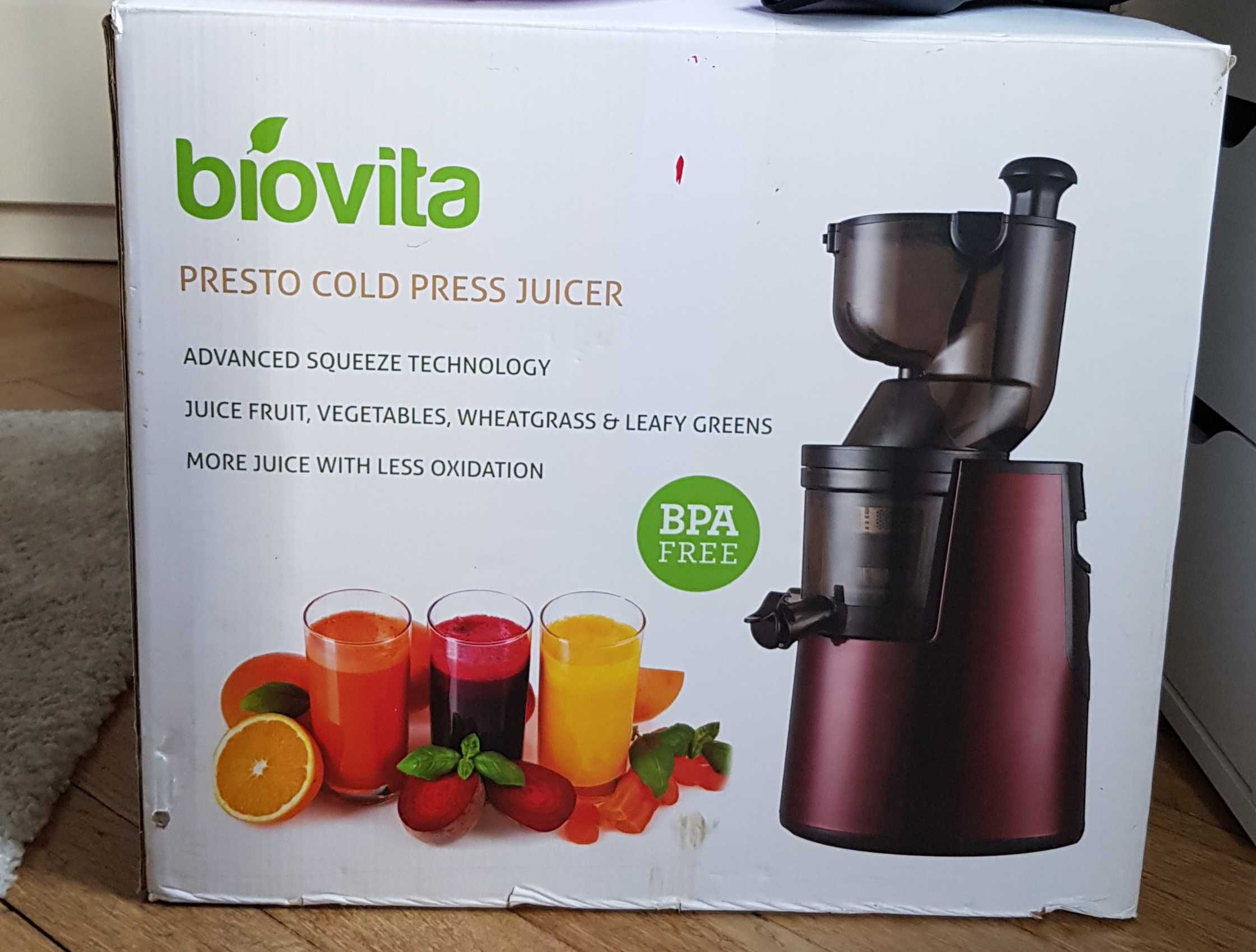 Storcator cu presare la rece Biovita Presto, 2 site, Putere 150W, 1 l.