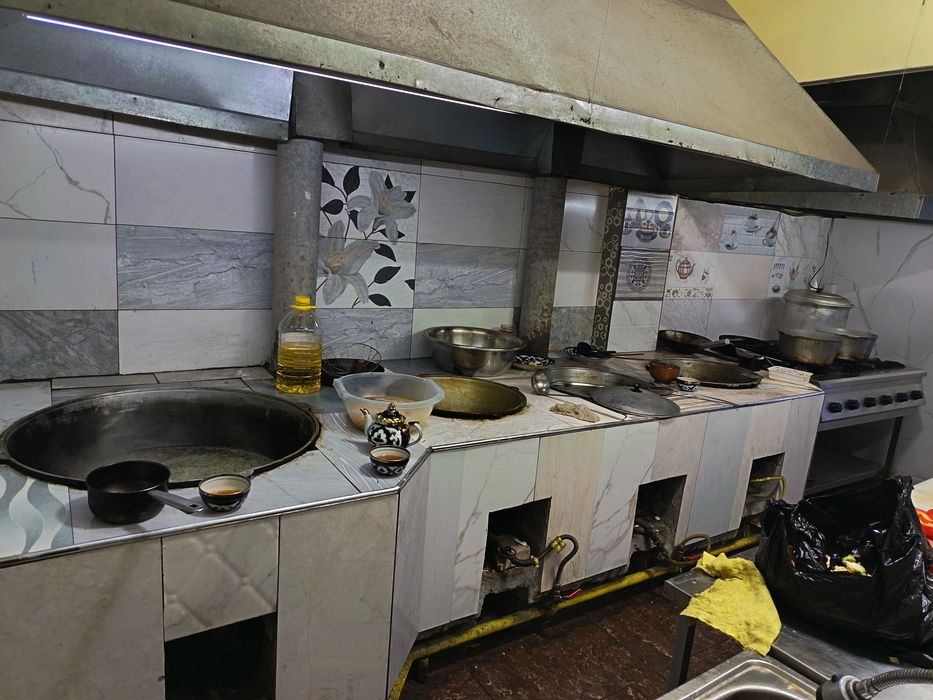 Milliy kafe Beznes sotuvga quyildi